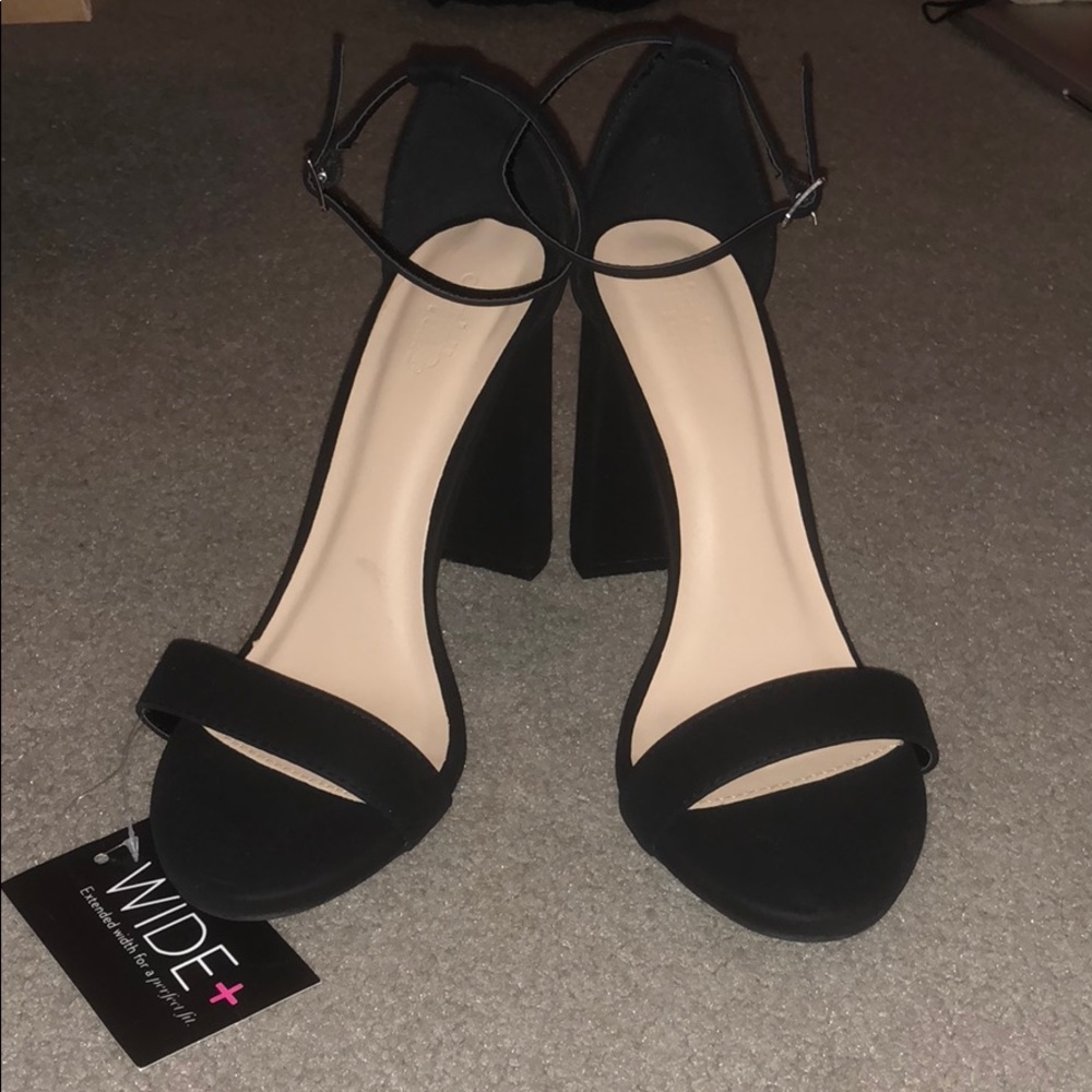 WIDE black suede heel!!